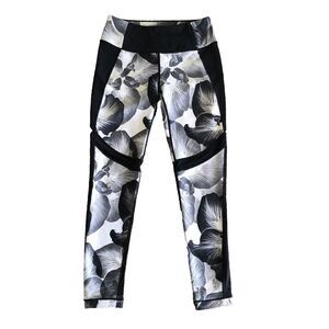 Calia Carrie Underwood Leggings Womens Small Black Floral Mesh Sheer Activewear